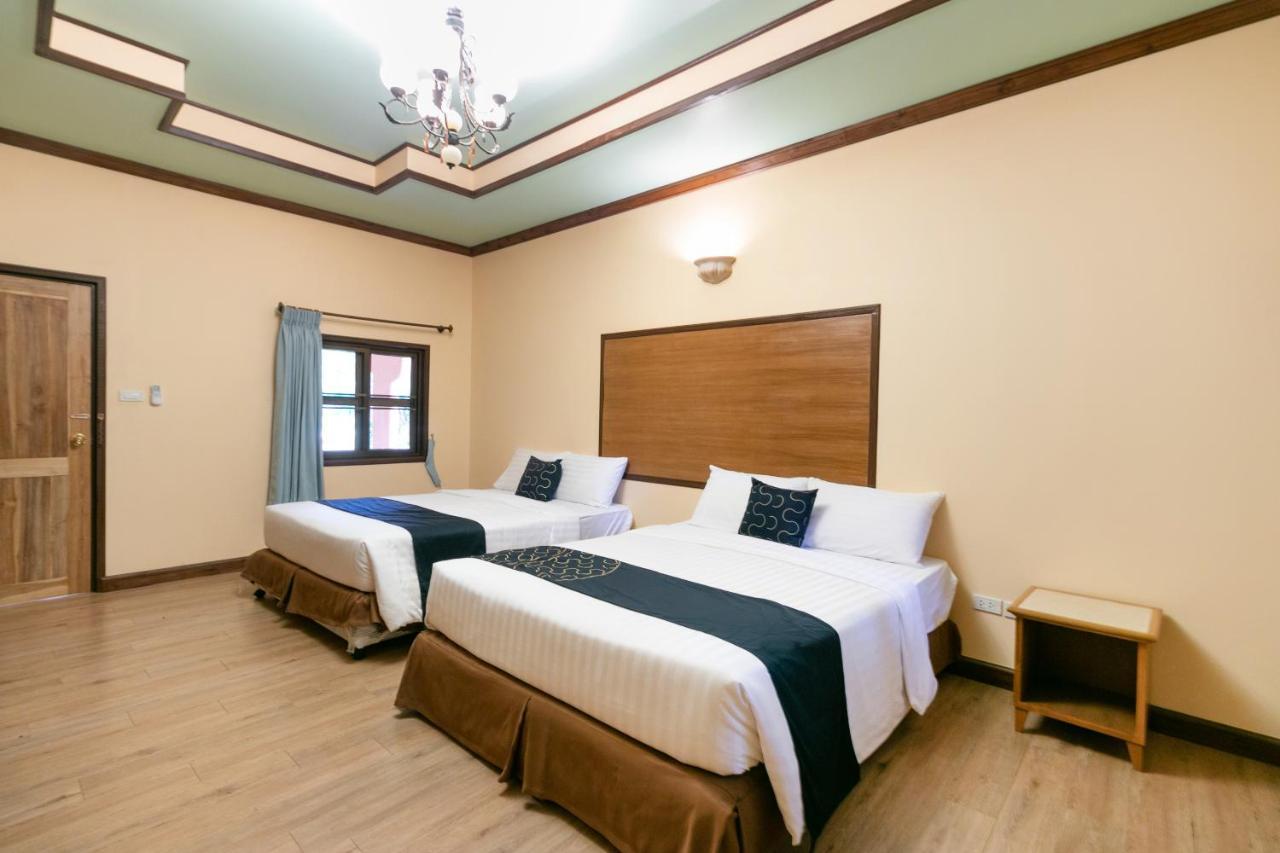 Capital O 1110 Khaoyai Cowboy City Resort 慕斯 外观 照片