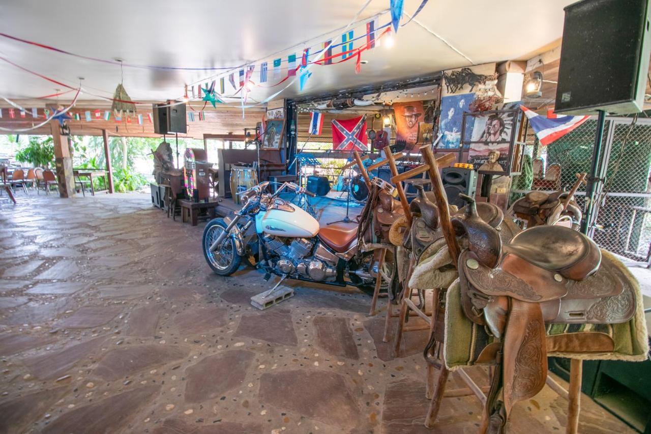 Capital O 1110 Khaoyai Cowboy City Resort 慕斯 外观 照片