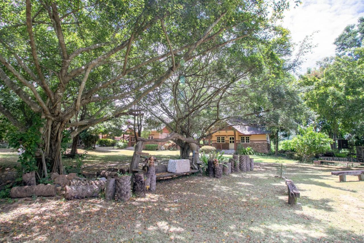 Capital O 1110 Khaoyai Cowboy City Resort 慕斯 外观 照片