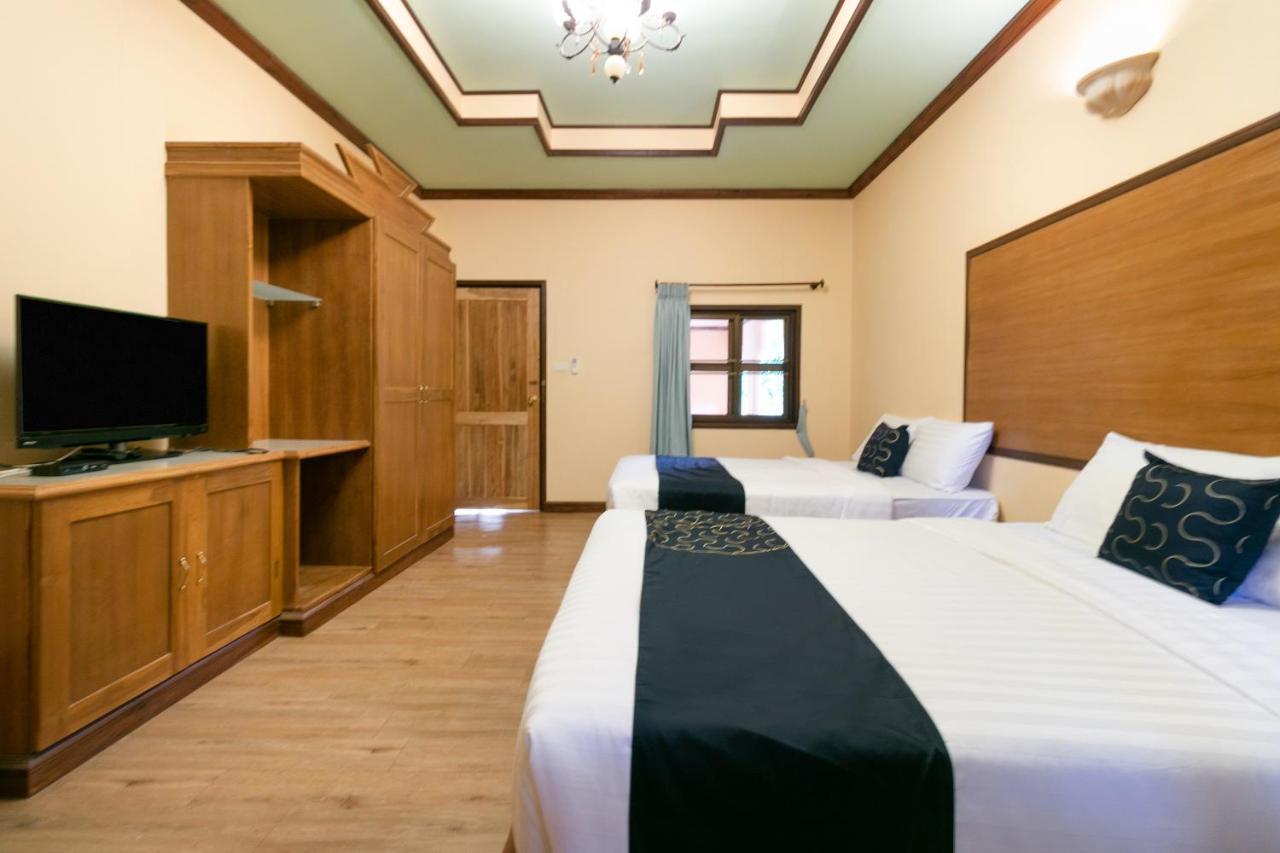 Capital O 1110 Khaoyai Cowboy City Resort 慕斯 外观 照片