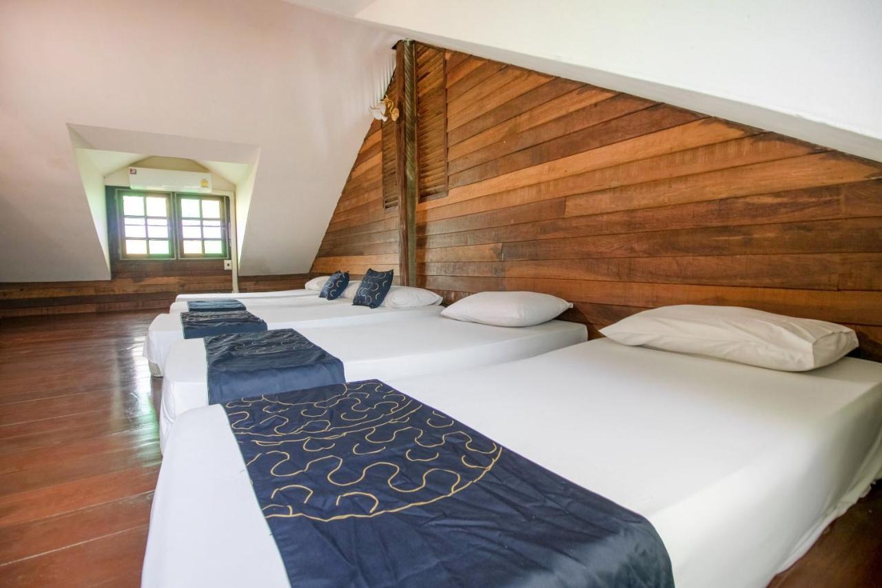 Capital O 1110 Khaoyai Cowboy City Resort 慕斯 外观 照片