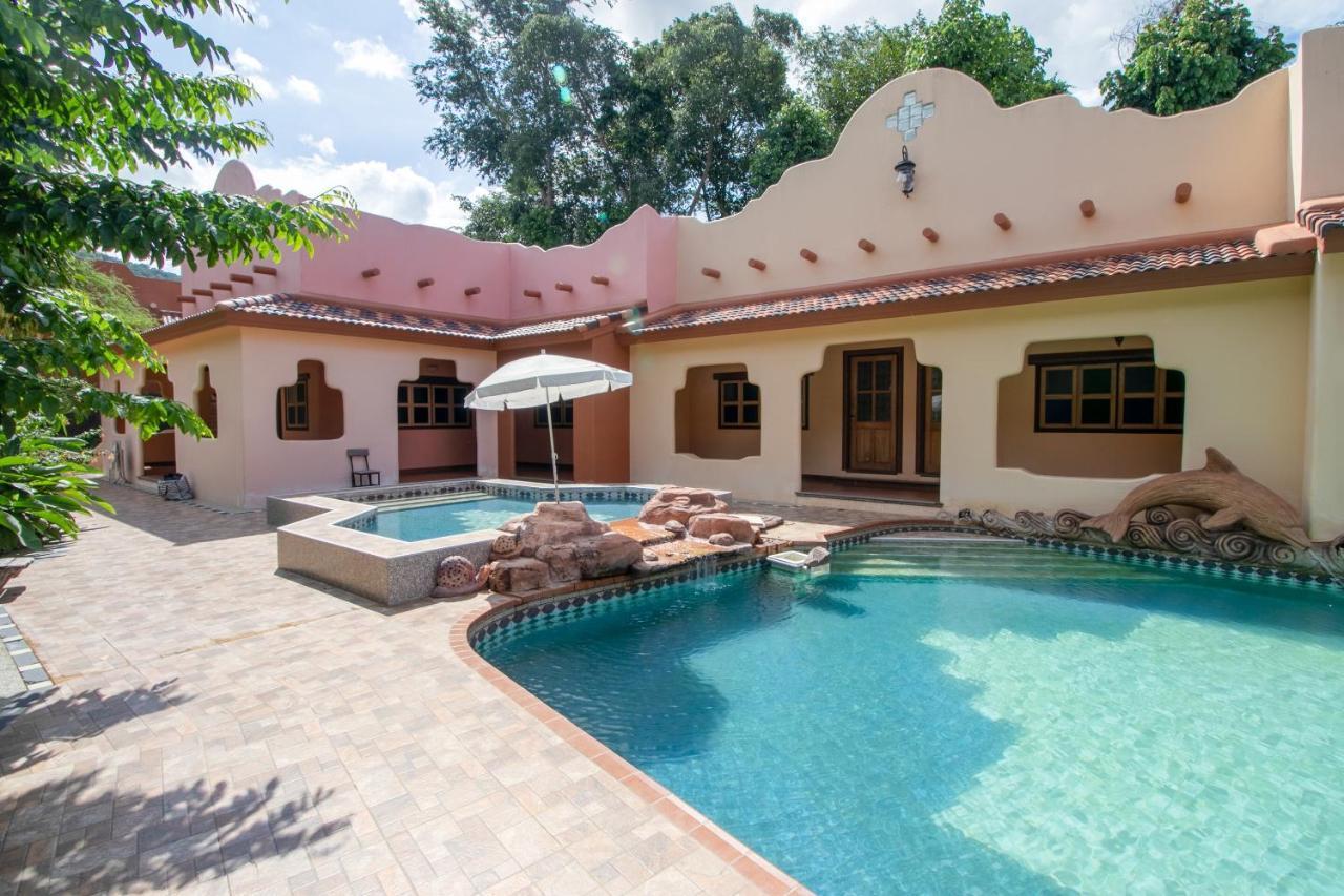 Capital O 1110 Khaoyai Cowboy City Resort 慕斯 外观 照片