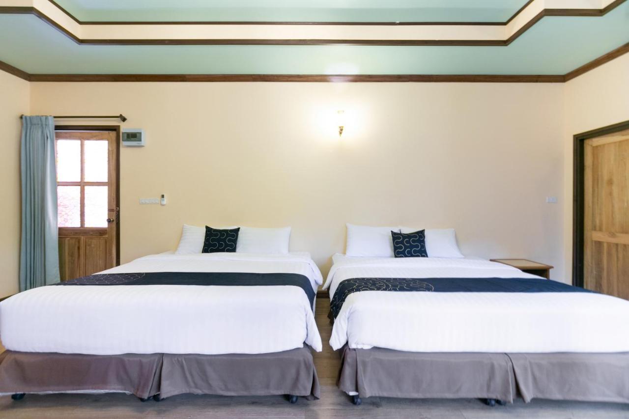 Capital O 1110 Khaoyai Cowboy City Resort 慕斯 外观 照片