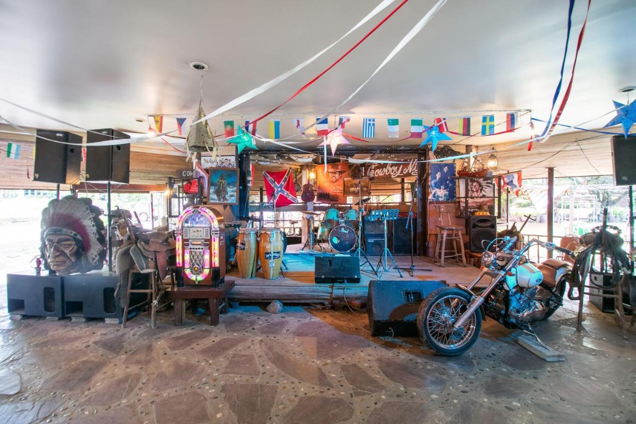 Capital O 1110 Khaoyai Cowboy City Resort 慕斯 外观 照片