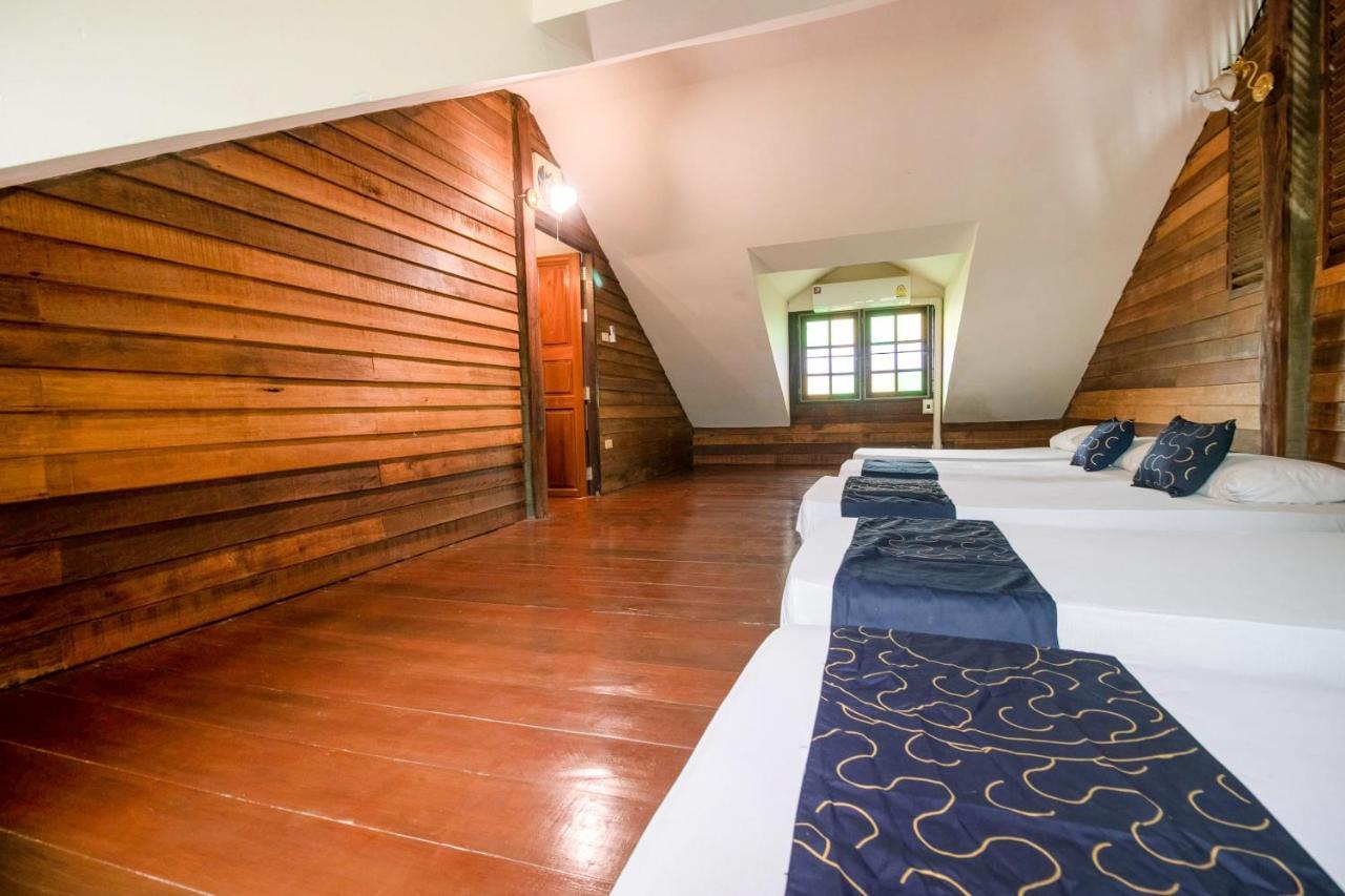 Capital O 1110 Khaoyai Cowboy City Resort 慕斯 外观 照片